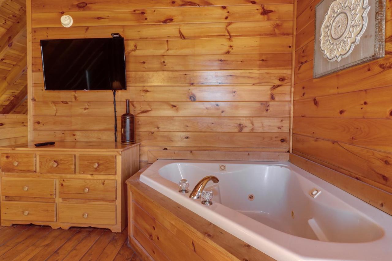 비둘기 포지 Peaceful Setting Cabin 빌라 외부 사진