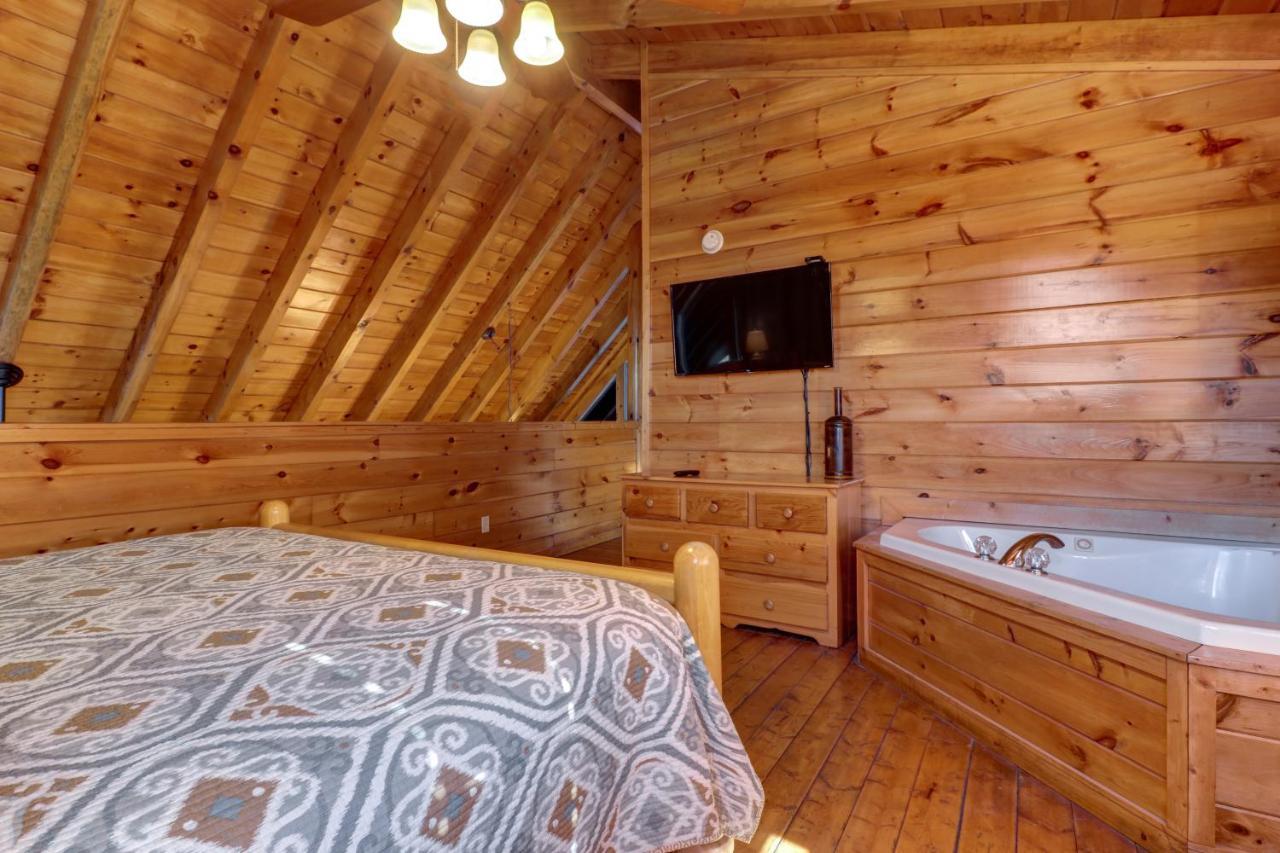 비둘기 포지 Peaceful Setting Cabin 빌라 외부 사진